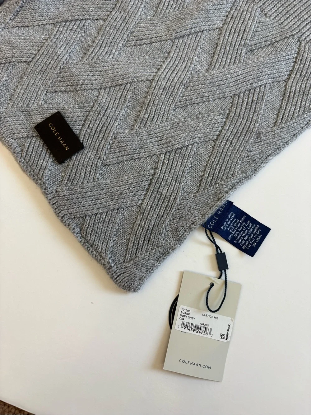 Cole Haan Lattice Rib Soft Gray Scarf New with Tags